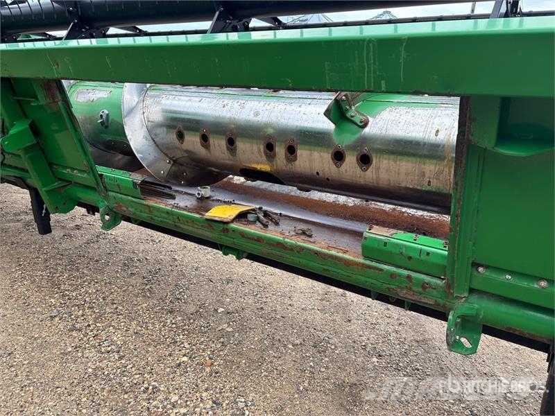 John Deere 635F Cabezales de cosechadoras combinadas