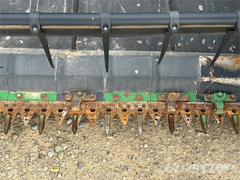 John Deere 635FD Kombájn adapterek