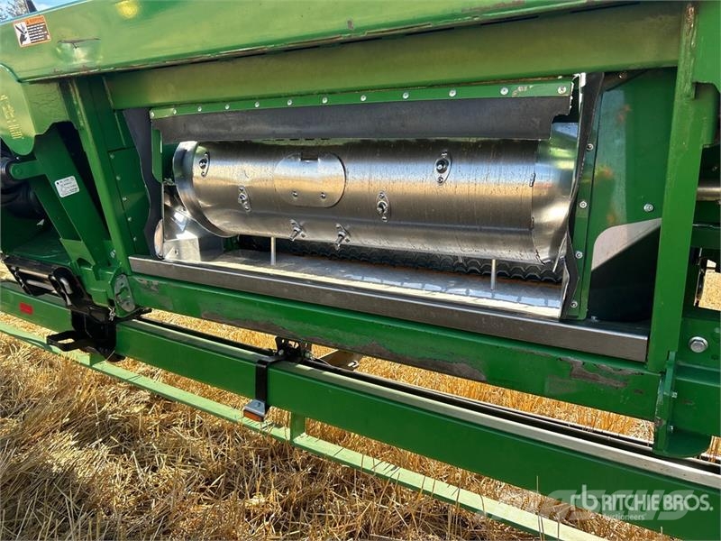 John Deere 635FD Derliaus nuėmimo kombainų galvos