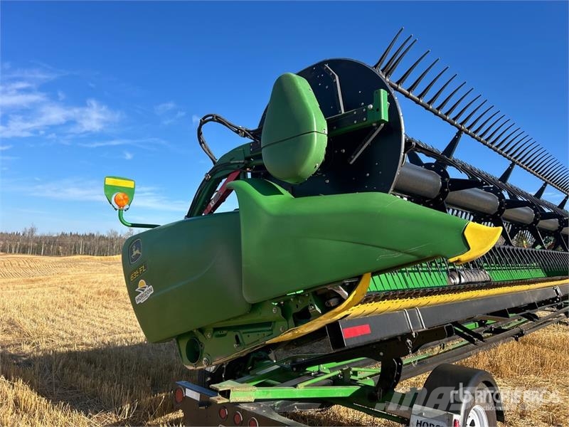 John Deere 635FD Derliaus nuėmimo kombainų galvos