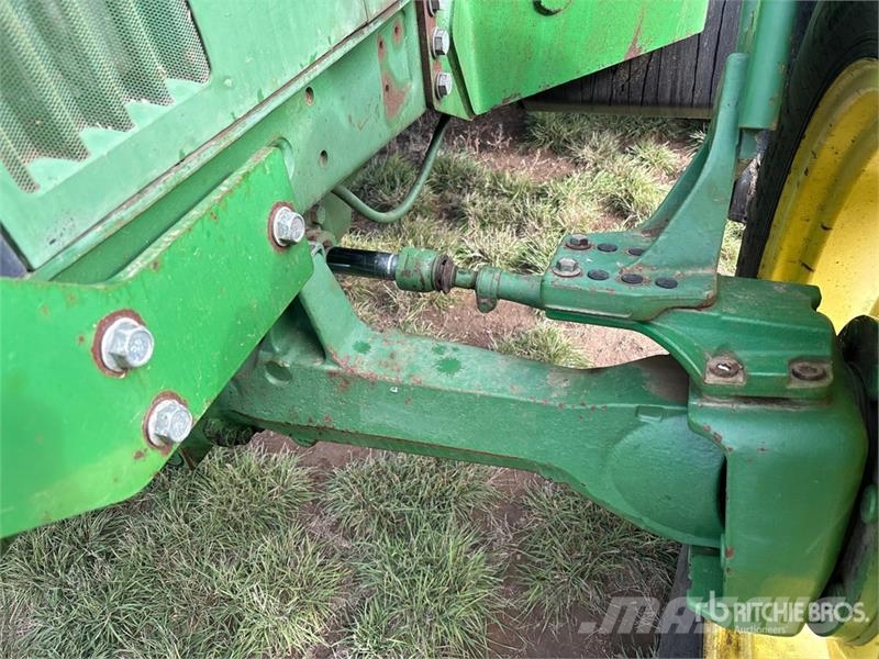 John Deere 6400 Traktori
