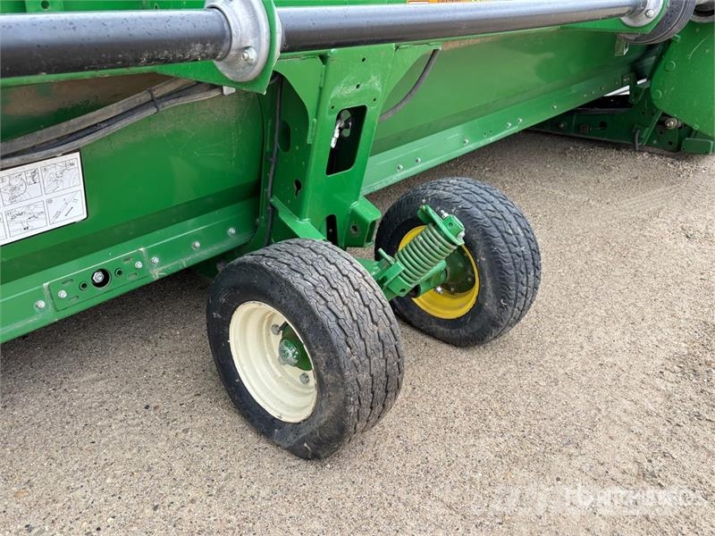 John Deere 640D Derliaus nuėmimo kombainų galvos