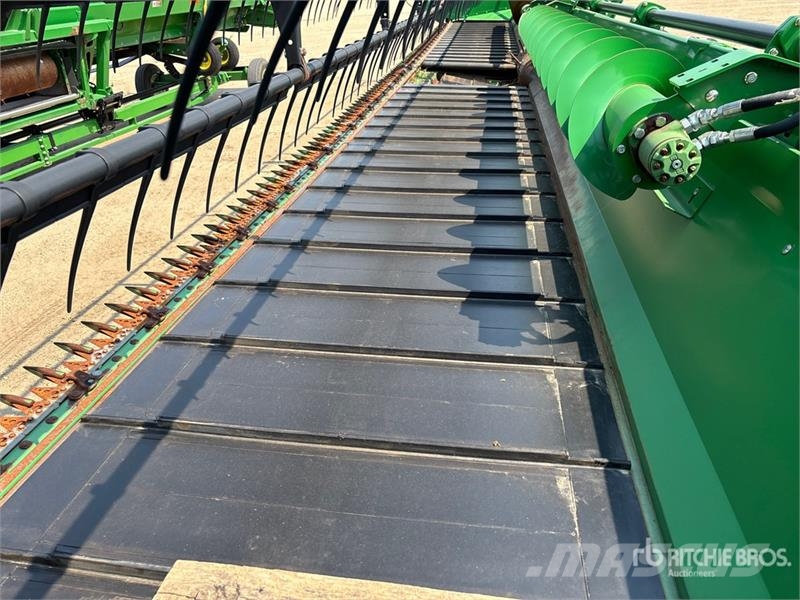 John Deere 640D رؤوس الحصادات الدراسات
