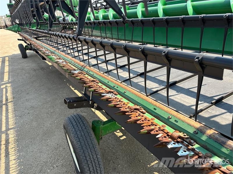John Deere 640D رؤوس الحصادات الدراسات