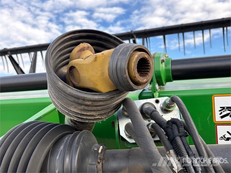 John Deere 640D Derliaus nuėmimo kombainų galvos