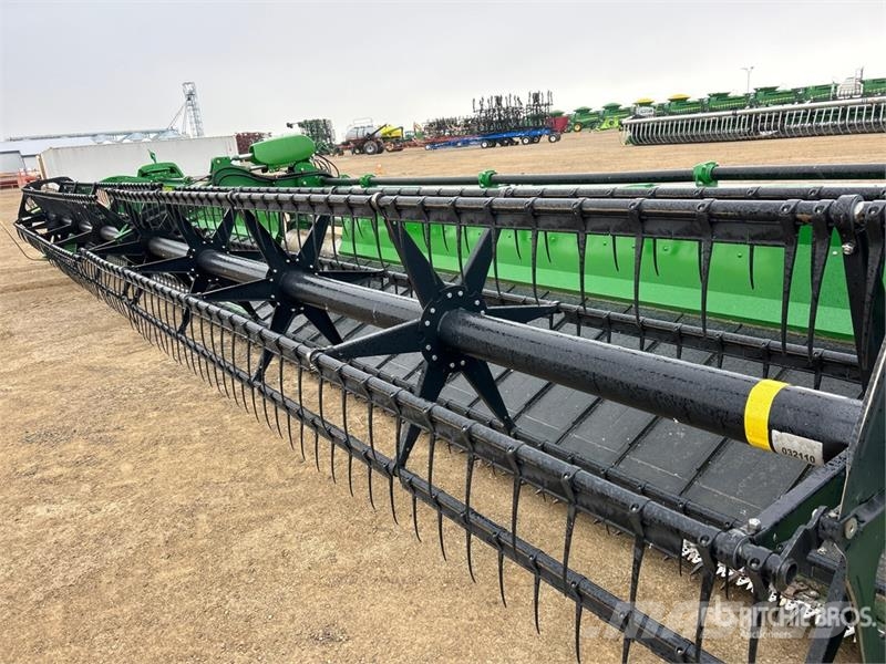John Deere 640D Biçerdöver kafaları