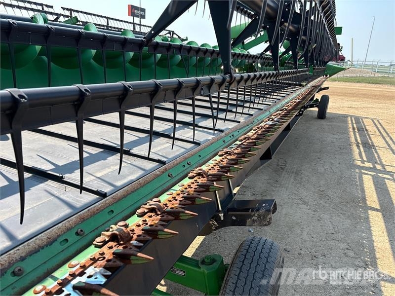 John Deere 640D رؤوس الحصادات الدراسات