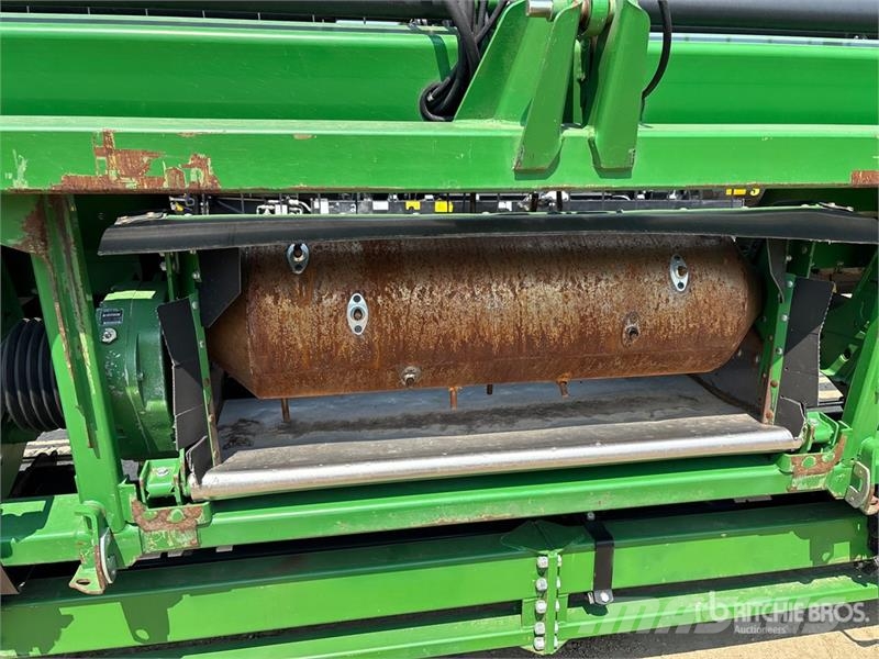 John Deere 640D رؤوس الحصادات الدراسات
