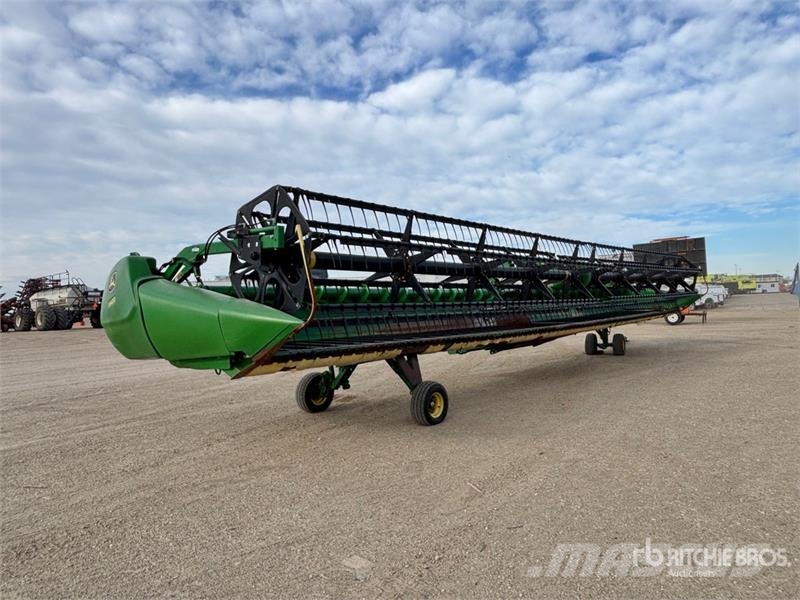 John Deere 640D Derliaus nuėmimo kombainų galvos