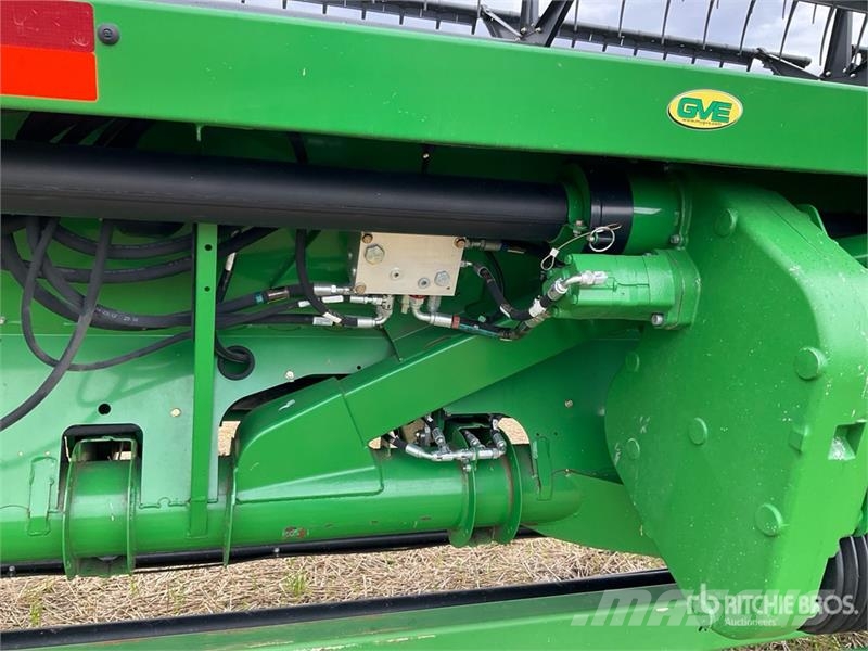 John Deere 640FD Testate per mietitrebbie