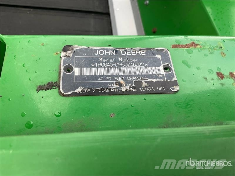 John Deere 640FD Testate per mietitrebbie