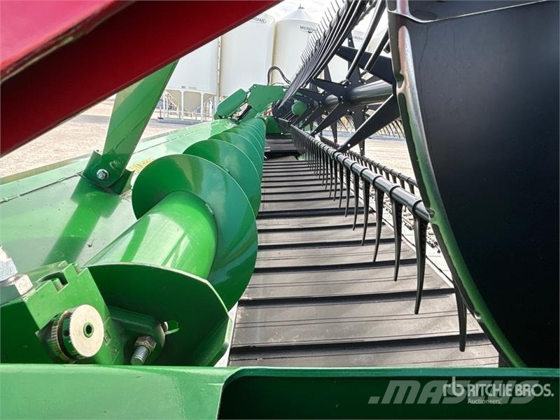 John Deere 640FD رؤوس الحصادات الدراسات