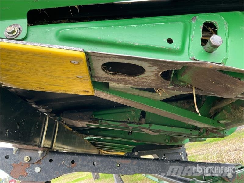 John Deere 640FD Testate per mietitrebbie