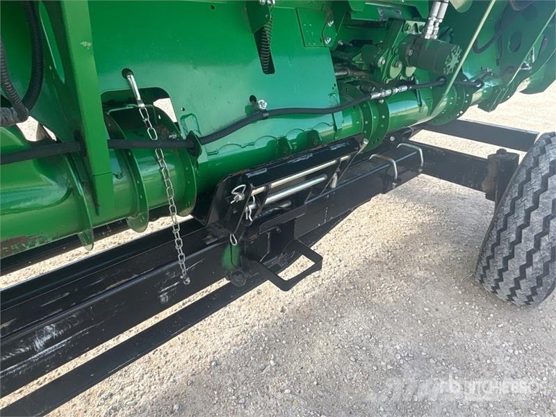 John Deere 640FD رؤوس الحصادات الدراسات