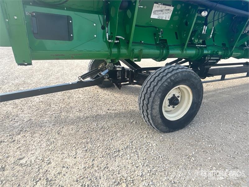 John Deere 640FD رؤوس الحصادات الدراسات