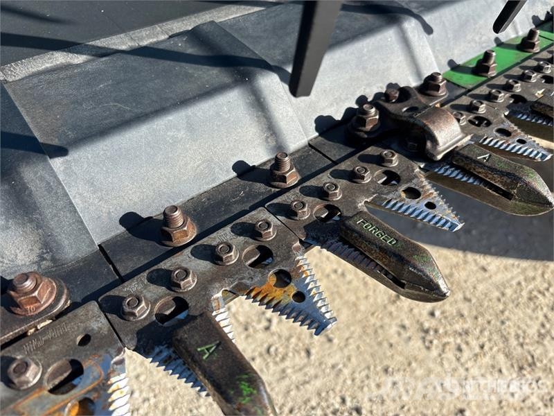 John Deere 640FD رؤوس الحصادات الدراسات