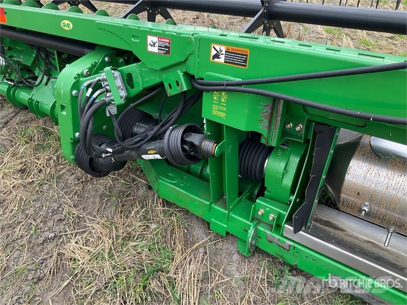 John Deere 640FD Testate per mietitrebbie