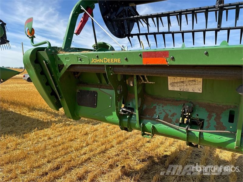 John Deere 640FD Testate per mietitrebbie