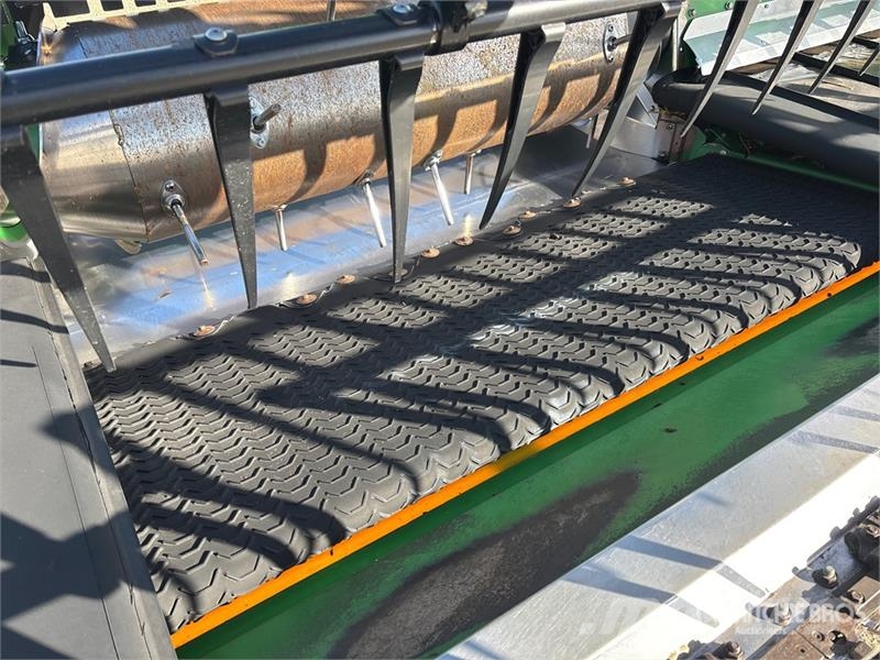 John Deere 640FD رؤوس الحصادات الدراسات
