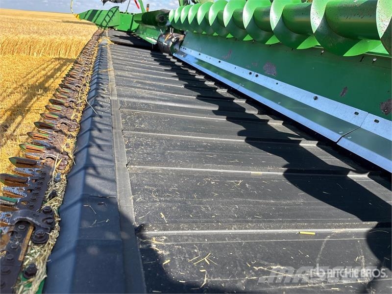 John Deere 640FD Testate per mietitrebbie