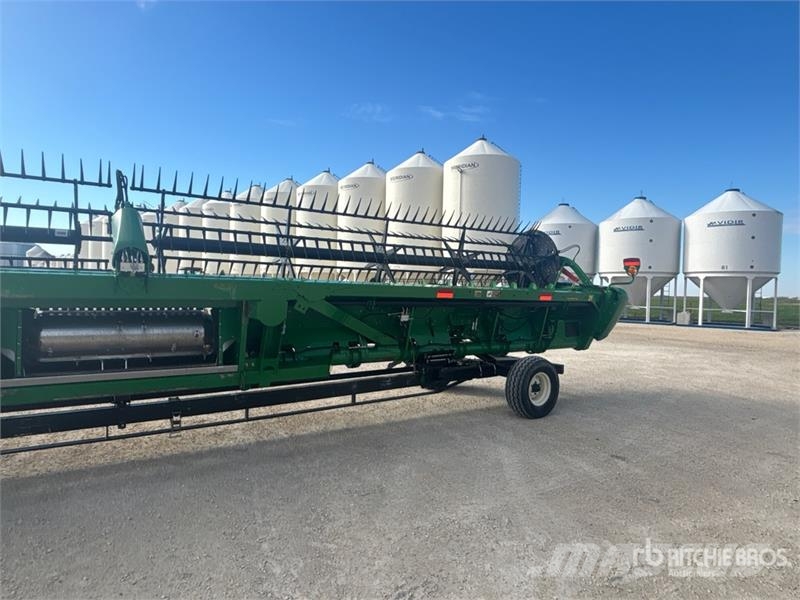 John Deere 640FD رؤوس الحصادات الدراسات