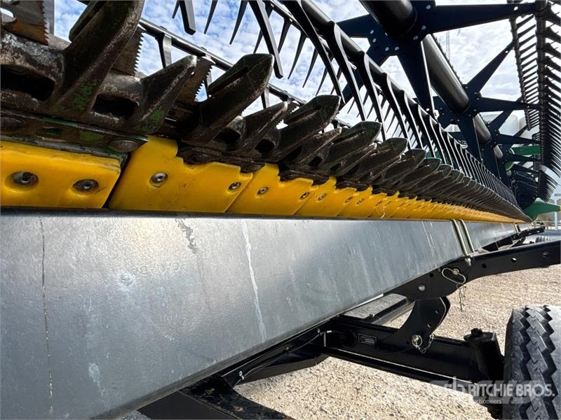 John Deere 640FD رؤوس الحصادات الدراسات