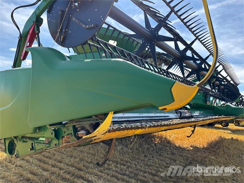 John Deere 640FD Testate per mietitrebbie