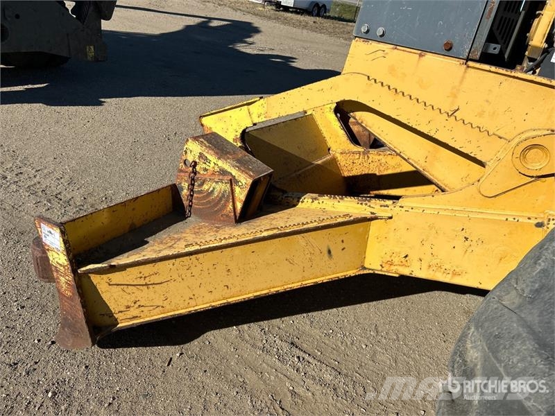 John Deere 640G III 4x4 Line Skidder Трельовочні трактора