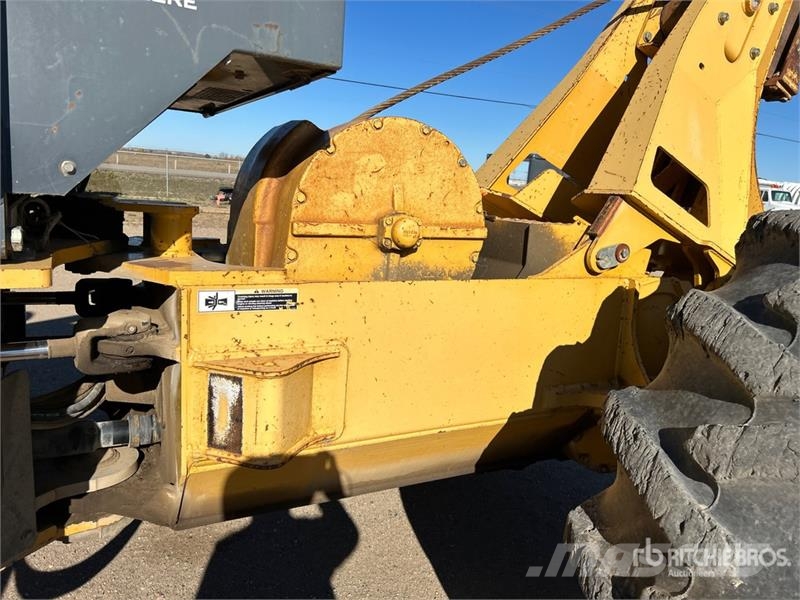 John Deere 640G III 4x4 Line Skidder Трельовочні трактора