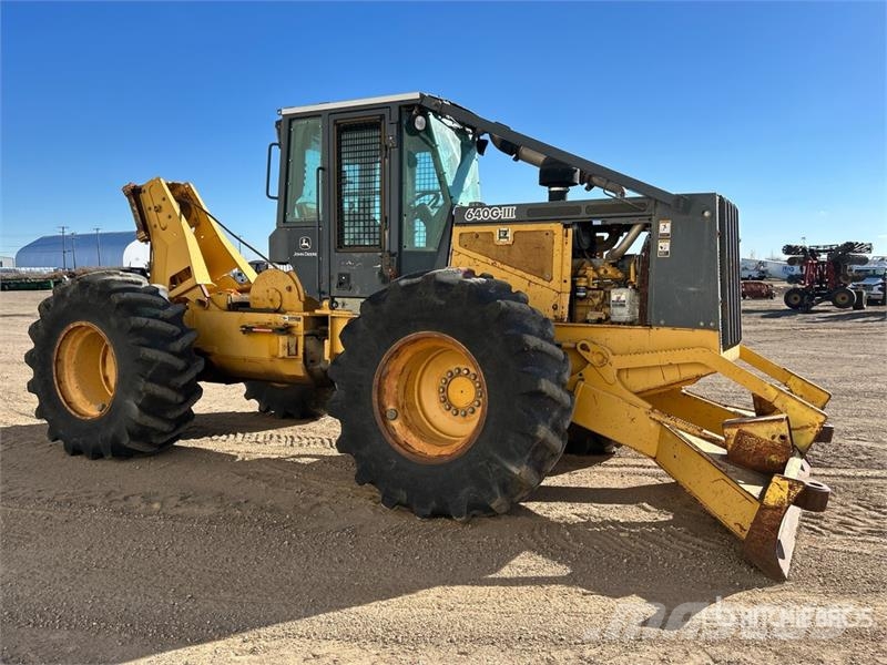 John Deere 640G III 4x4 Line Skidder Трельовочні трактора