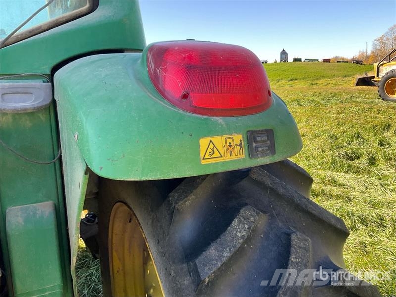 John Deere 6420 الجرارات