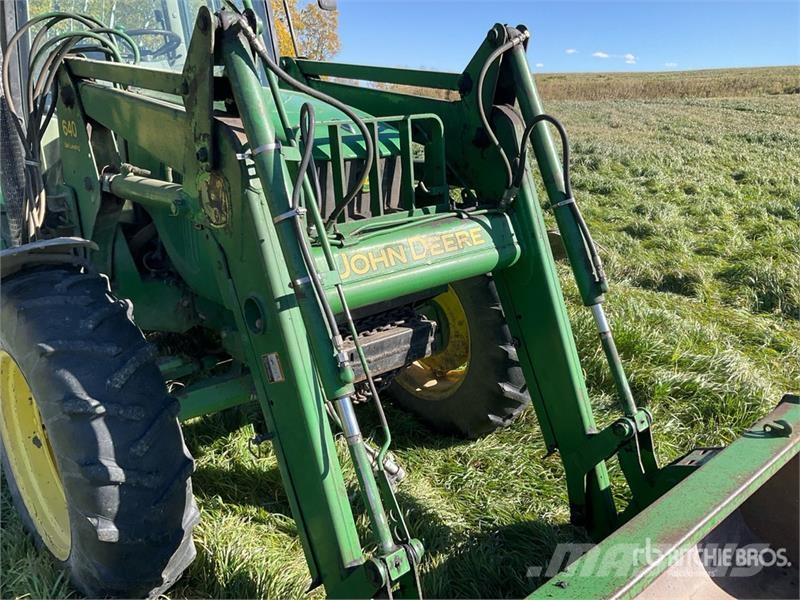 John Deere 6420 الجرارات
