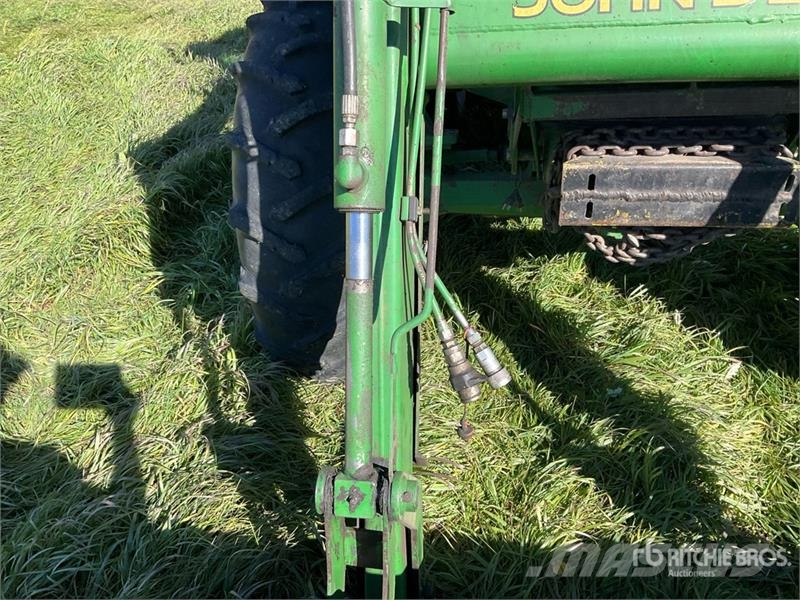 John Deere 6420 الجرارات