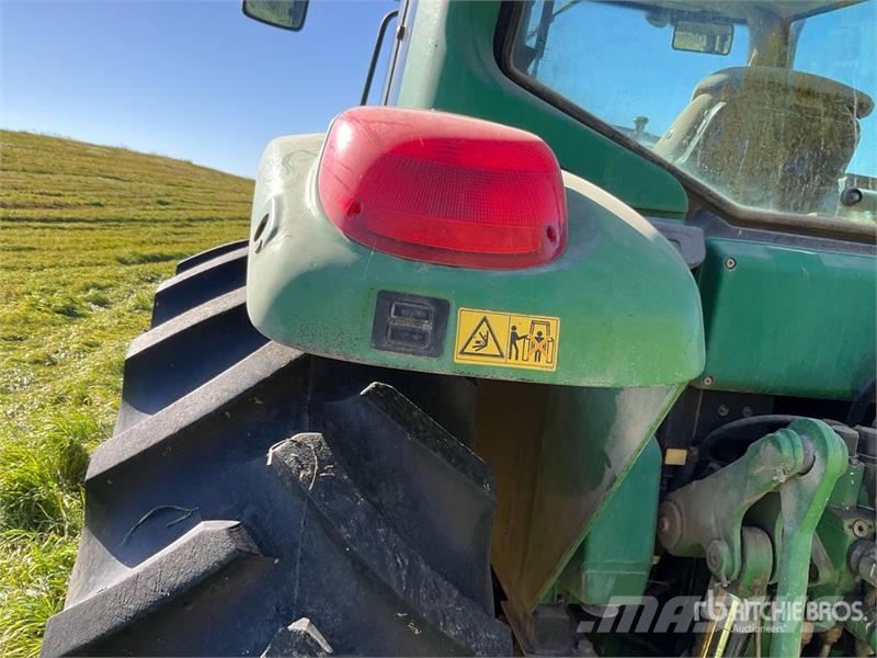 John Deere 6420 الجرارات