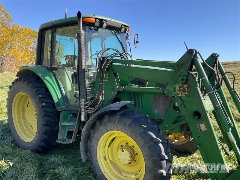 John Deere 6420 الجرارات