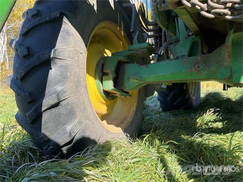 John Deere 6420 الجرارات