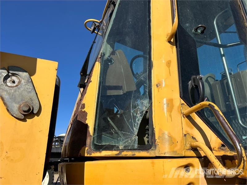John Deere 644H Iekrāvēji uz riteņiem