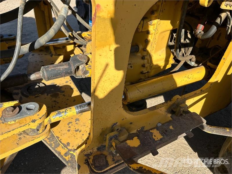 John Deere 644H Iekrāvēji uz riteņiem