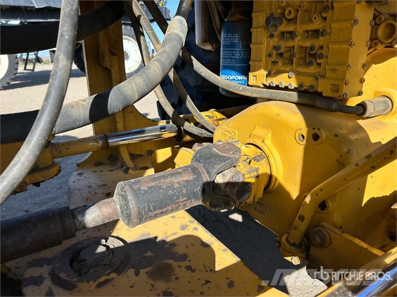 John Deere 644H Iekrāvēji uz riteņiem