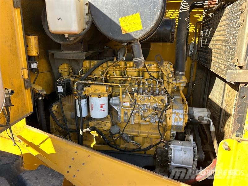 John Deere 644H Iekrāvēji uz riteņiem