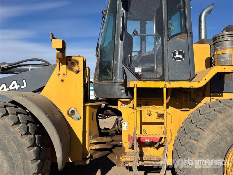 John Deere 644J Chargeuse sur pneus