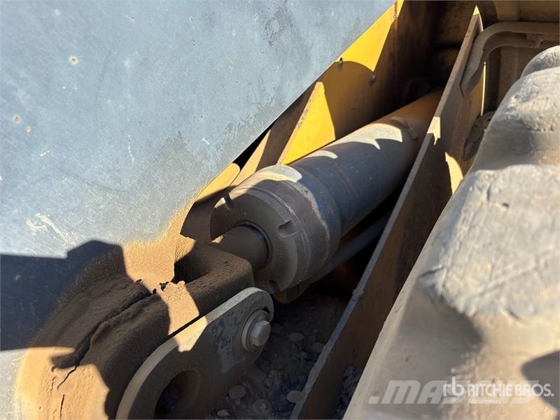 John Deere 644J Chargeuse sur pneus