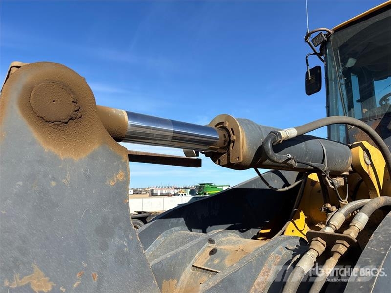 John Deere 644J Chargeuse sur pneus