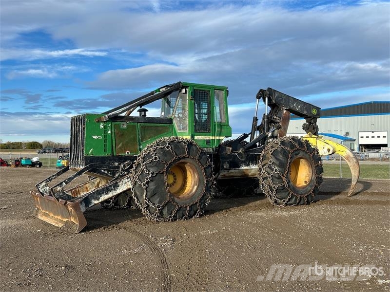 John Deere 648G3 4x4 Skidder ساحبات الأشجار