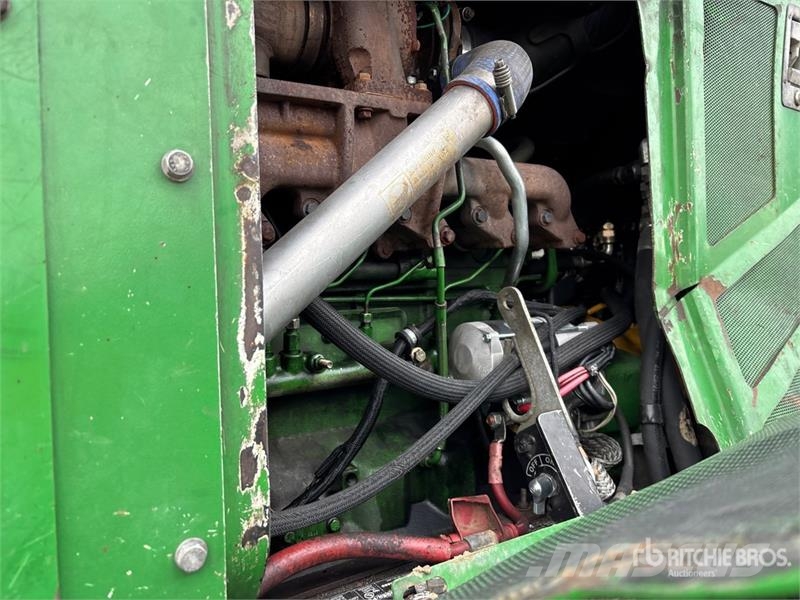 John Deere 648H 4x4 Skidder Трельовочні трактора