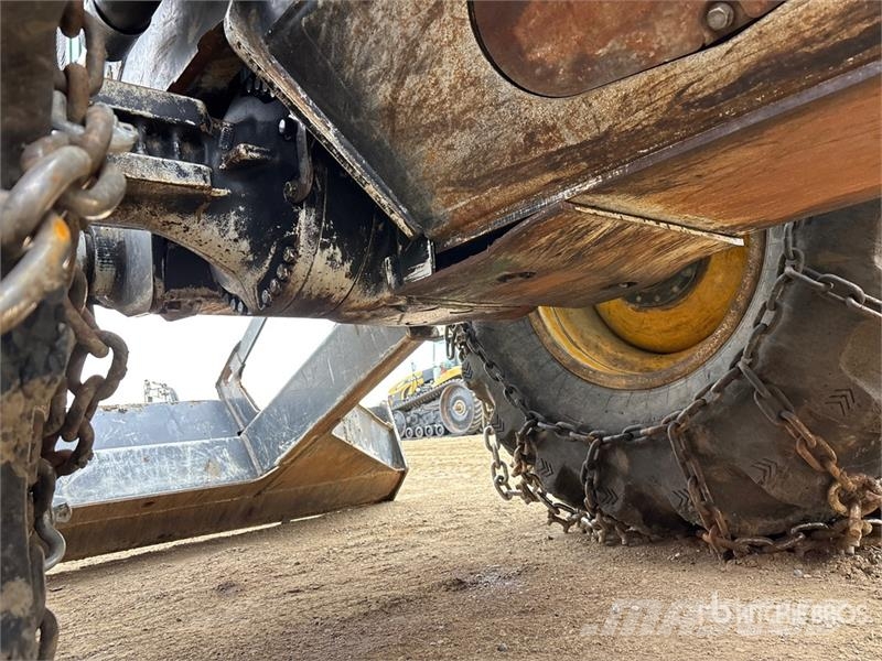 John Deere 648H 4x4 Skidder Трельовочні трактора