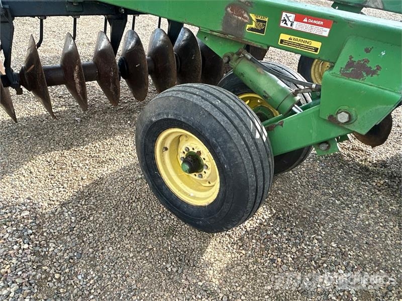 John Deere 650 Schijveneggen