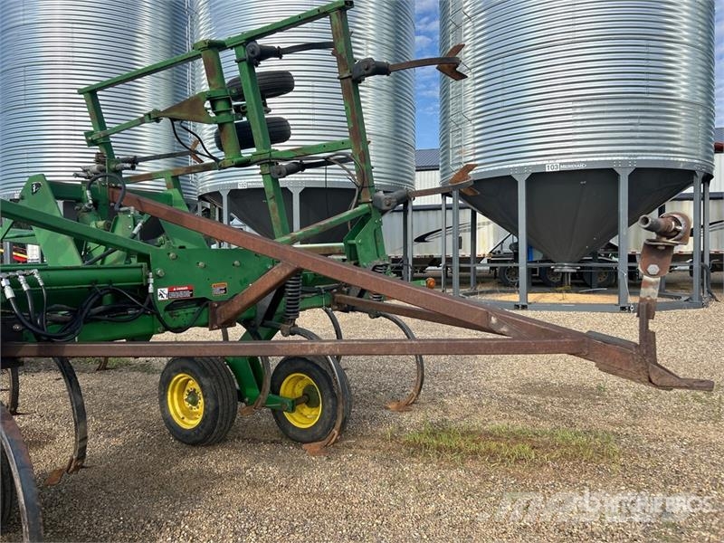 John Deere 680 Beitelploeg