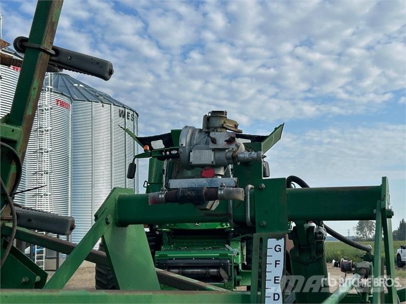 John Deere 680 Beitelploeg