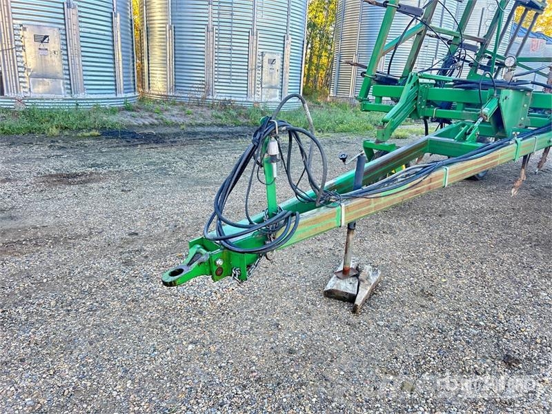 John Deere 680 40 ft Chisel Plow Podrivači